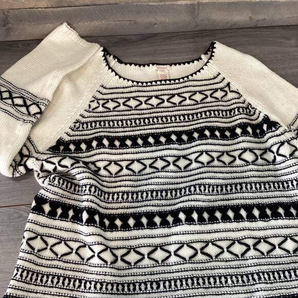 Sundance Pullover Sweater Womens XL Lambswool Blend Artsy Boxy Fit Tassel Boho - Picture 7 of 16